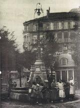 Haro Fuente de la Plaza de la Paz